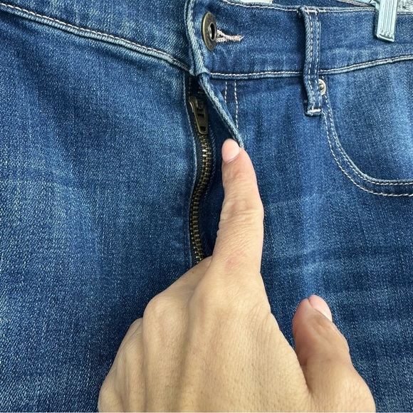 NWOT Ella Moss Floral Embroidered Ankle Jean Size 32 - Picture 10 of 15